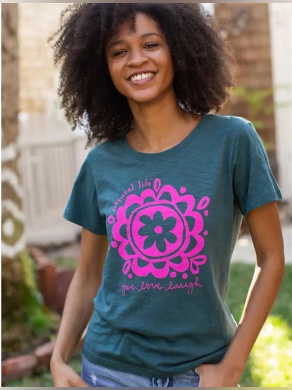 Natural Life Turquoise Pink Give Love Laugh Logo T-Shirt XL Bohemian Cottage